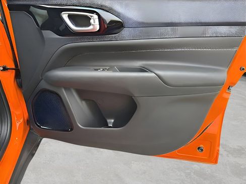 New 2026 Jeep Compass Limited image 25