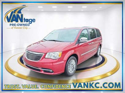 Used 2016 Chrysler Town & Country Touring-L