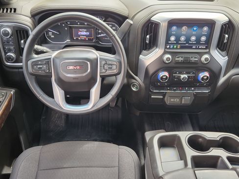 Used 2022 GMC Sierra 1500 Elevation w/ LPO, Elevation Black Package AWD/4WD image 21