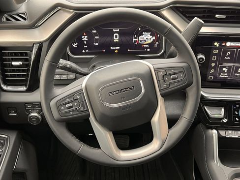 New 2026 GMC Sierra 2500 Denali w/ Denali Reserve Package image 9