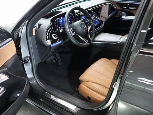 Used 2024 Mercedes-Benz E 350 4MATIC Sedan w/ Driver Assistance Package image 22