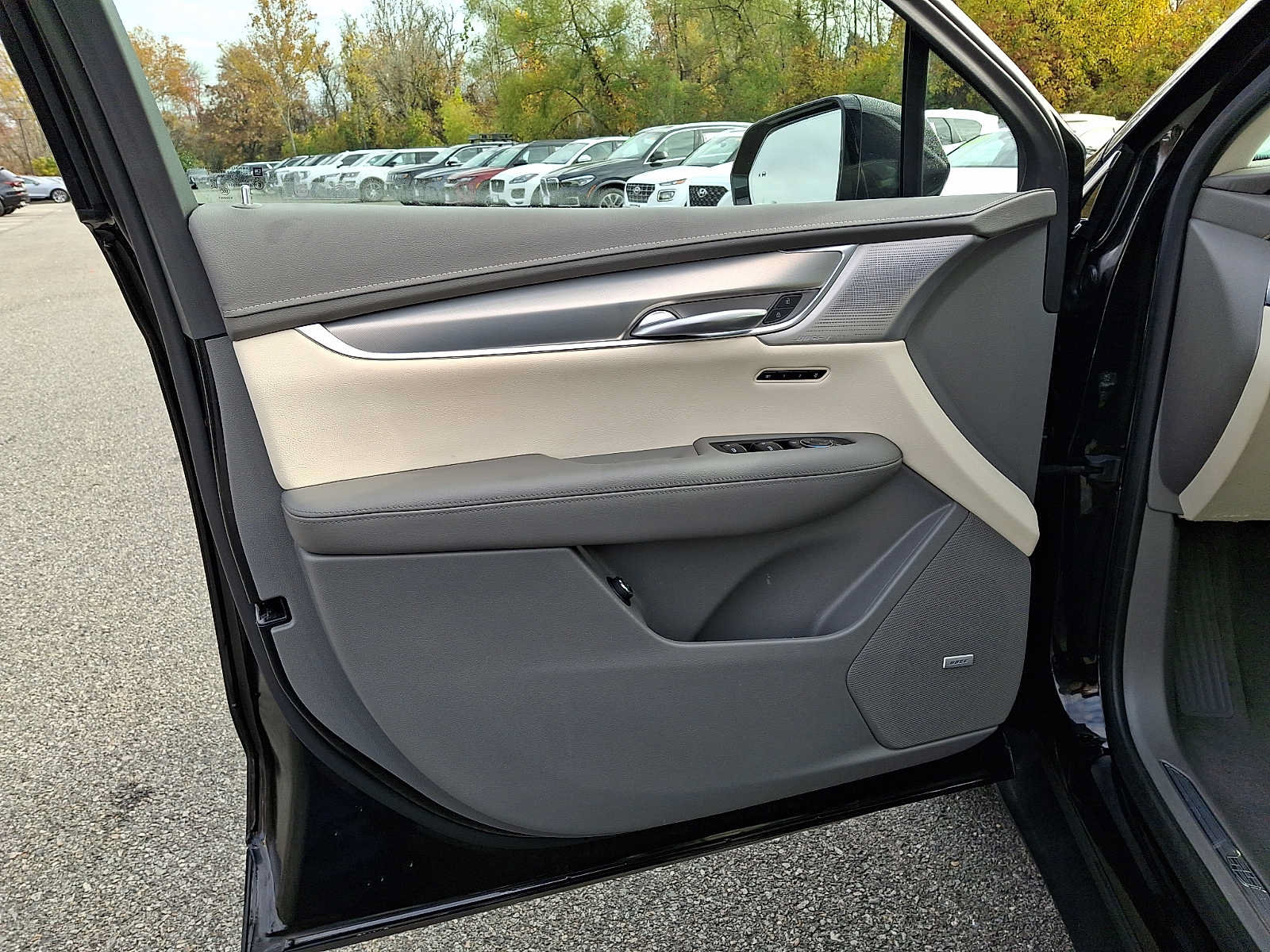 Used 2024 Cadillac XT5 Premium Luxury w/ LPO, Floor Liner Package AWD/4WD image 13