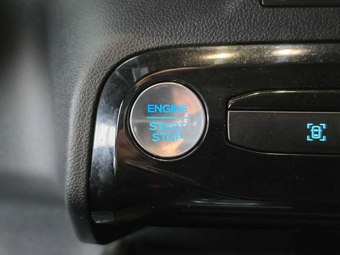 Used 2025 Ford Escape ST-Line w/ Tech Pack #1 FWD image 31