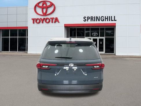 New 2026 Toyota Grand Highlander XLE image 7