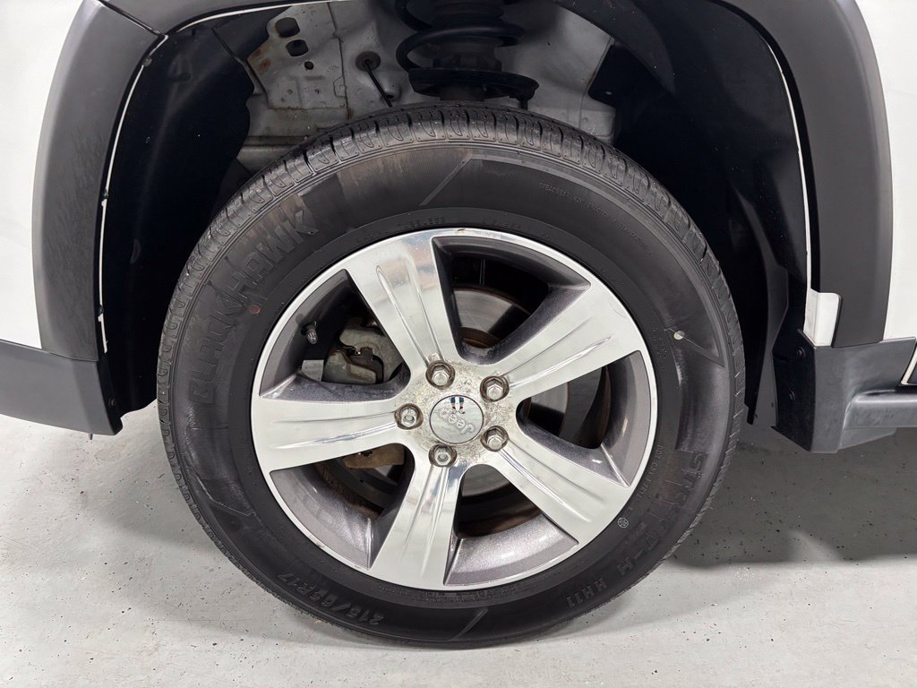 Used 2016 Jeep Compass High Altitude AWD/4WD image 59