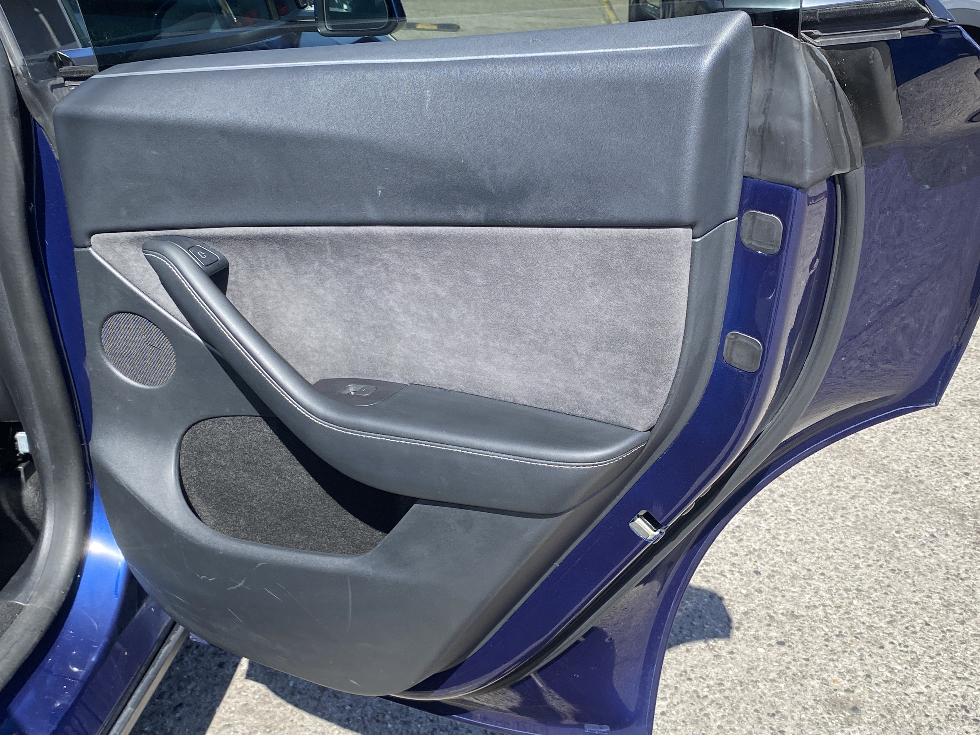 Used 2023 Tesla Model Y Long Range AWD/4WD image 19