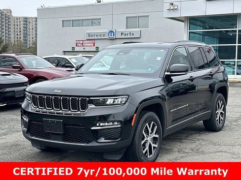 Certified 2024 Jeep Grand Cherokee Limited image 5