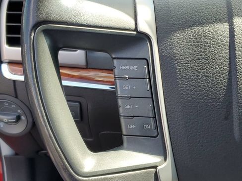 Used 2010 Lincoln MKZ AWD image 17