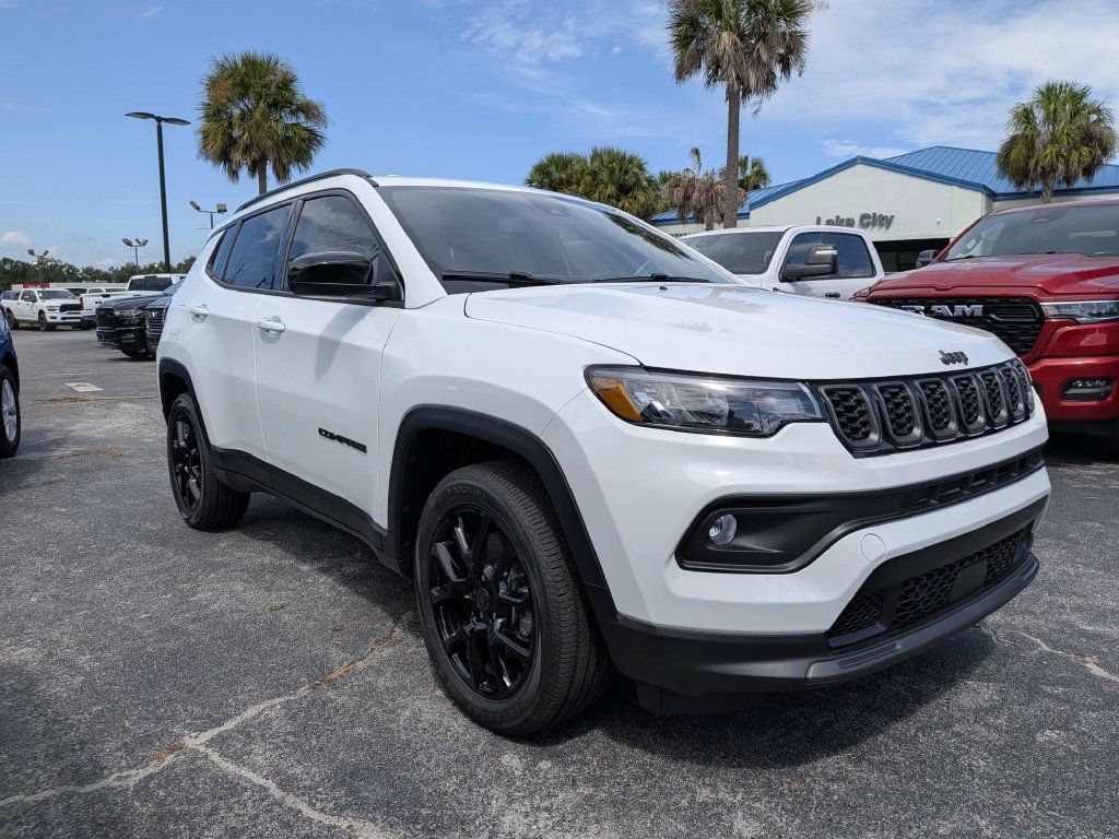 New 2026 Jeep Compass Latitude AWD/4WD image 1