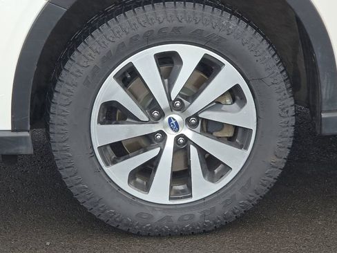 Used 2022 Subaru Outback Premium image 24