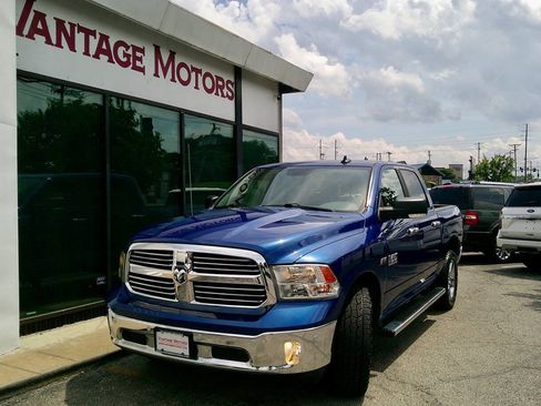Used 2017 RAM 1500 Big Horn AWD/4WD image 1
