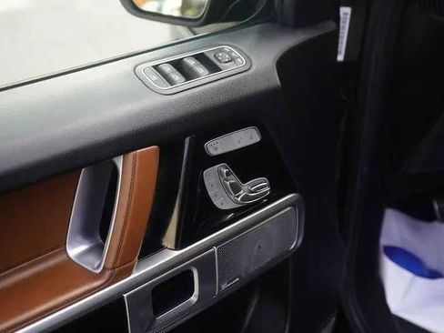 Used 2019 Mercedes-Benz G 550 image 17