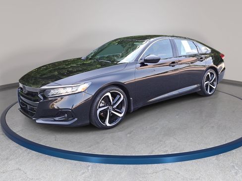 Used 2022 Honda Accord Sport image 1
