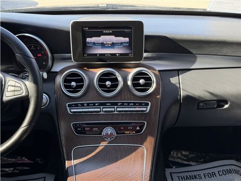 Used 2018 Mercedes-Benz C 300 Sedan image 40