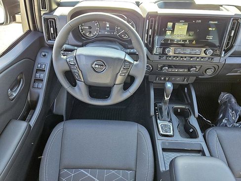 New 2026 Nissan Frontier SV image 9