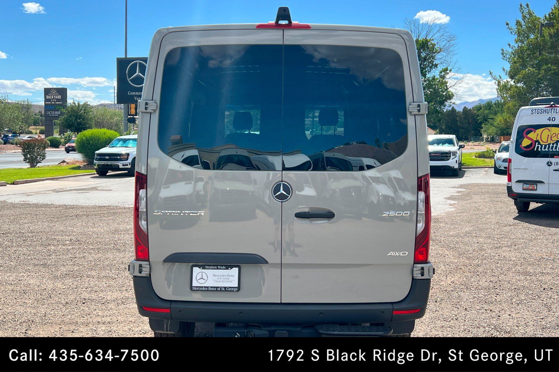 Used 2025 Mercedes-Benz Sprinter 2500 image 4