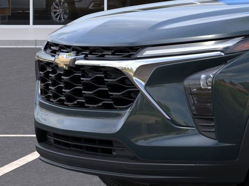 New 2026 Chevrolet Trax LS image 13