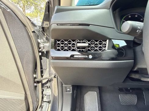 Certified 2025 Honda Accord Touring image 33