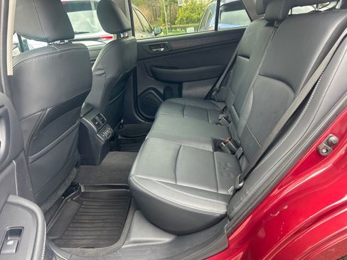 Used 2019 Subaru Outback 2.5i Limited AWD/4WD image 26