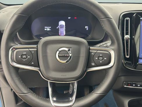 Used 2023 Volvo C40 P8 Recharge Plus AWD/4WD image 17