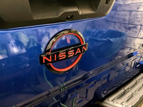 Used 2024 Nissan Frontier PRO-4X w/ Pro Convenience Package image 29