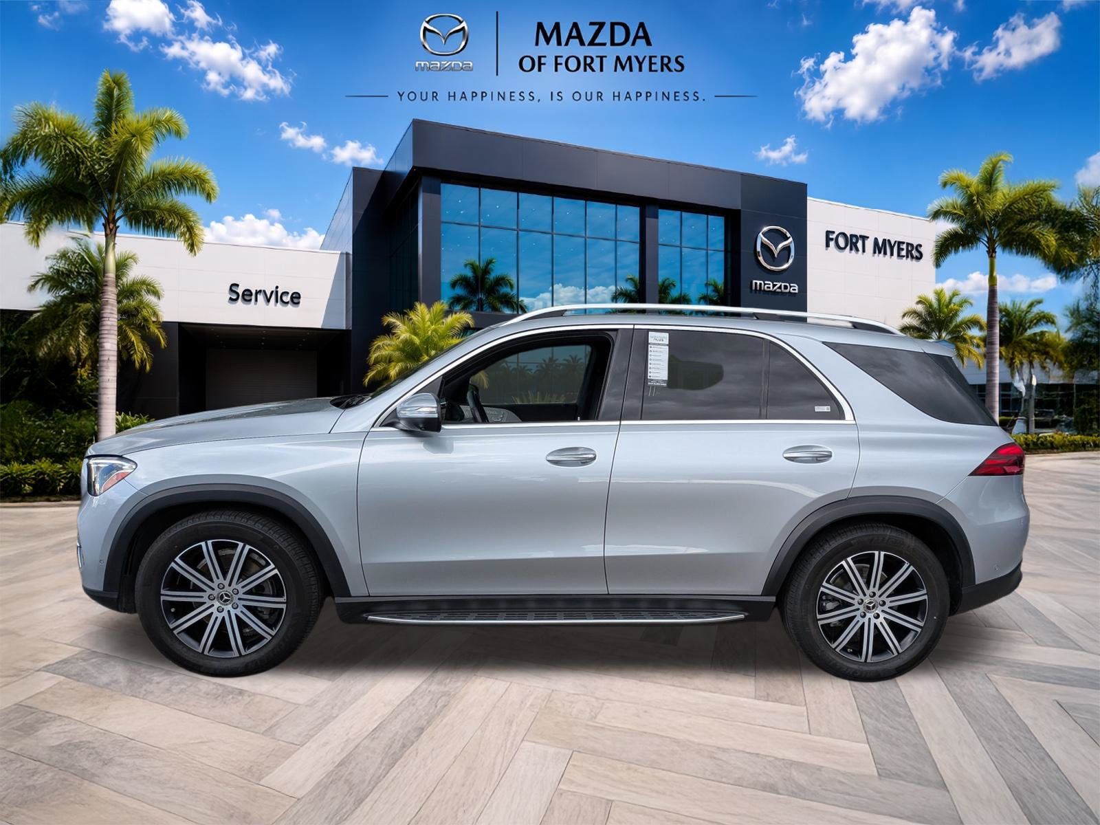 Used 2026 Mercedes-Benz GLE 350 4MATIC w/ Winter Package image 7
