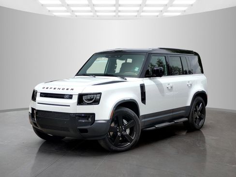 New 2026 Land Rover Defender 110 S AWD/4WD image 1