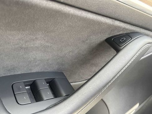 Used 2023 Tesla Model 3 Standard Range RWD image 25