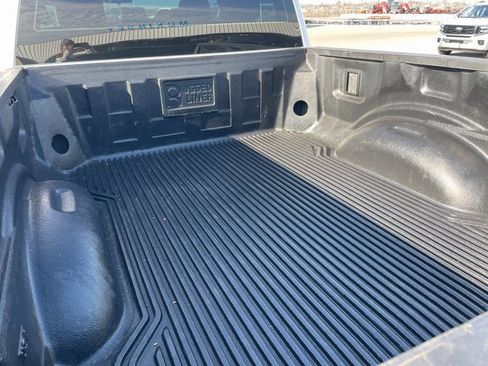 Used 2019 Ford F250 XL w/ STX Appearance Package image 9