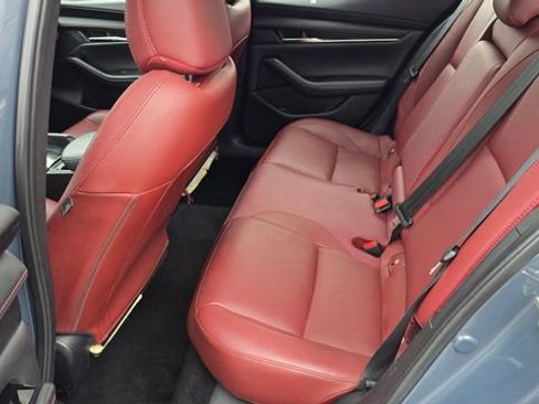 Used 2024 MAZDA MAZDA3 s image 11
