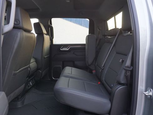 New 2026 Chevrolet Silverado 2500 LT w/ Trail Boss Package AWD/4WD image 11