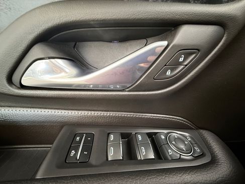 Used 2024 GMC Yukon Denali AWD/4WD image 26