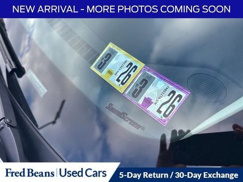Used 2022 Ford Escape SE w/ Convenience Package image 3