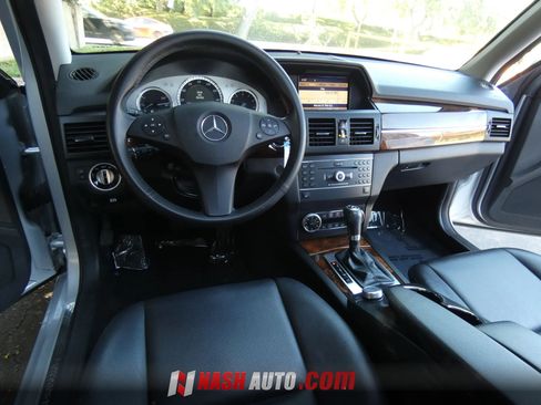 Used 2012 Mercedes-Benz GLK 350 4MATIC image 25