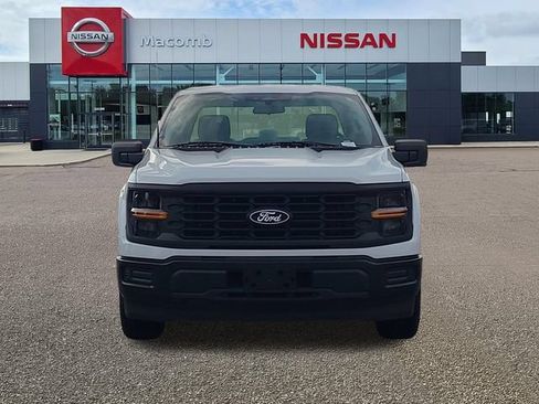 Used 2024 Ford F150 XL RWD image 2