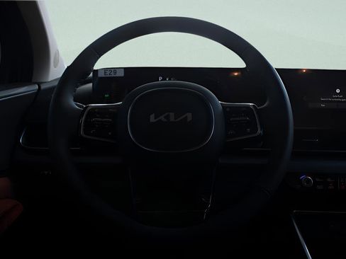 New 2026 Kia Carnival EX image 32