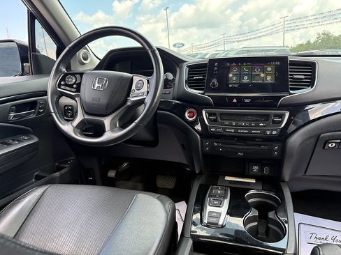 Used 2022 Honda Pilot Elite image 27