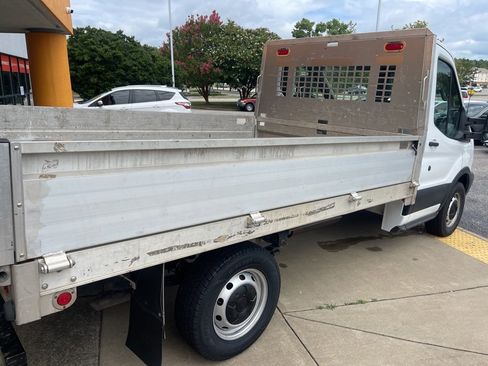 Used 2019 Ford Transit 250 138 image 3