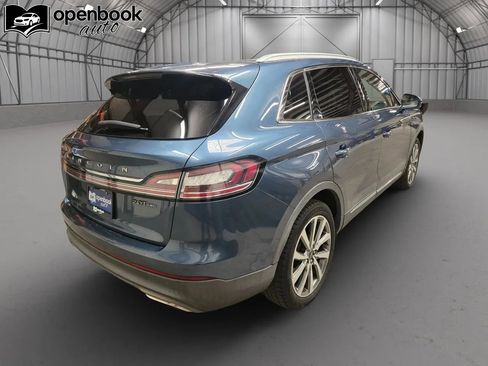 Used 2019 Lincoln Nautilus Select AWD/4WD image 5