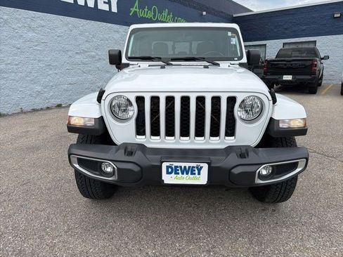 Used 2021 Jeep Gladiator Overland w/ Popular Equipment Package AWD/4WD image 8