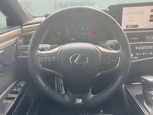 Used 2024 Lexus ES 300h F Sport FWD image 15