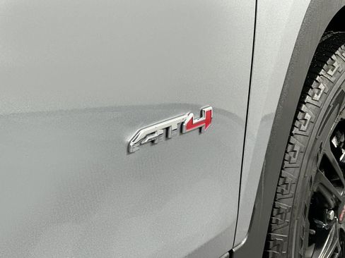 Used 2023 GMC Terrain AT4 image 17