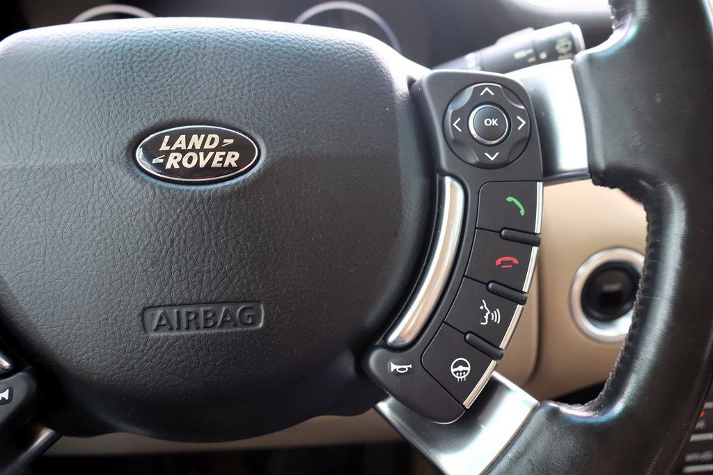 Used 2011 Land Rover Range Rover HSE LUX AWD/4WD image 34