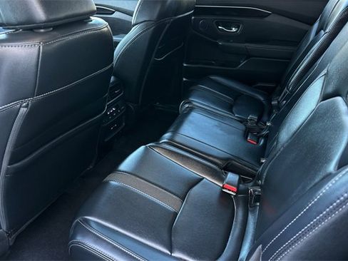 Certified 2024 Honda Pilot EX-L image 13