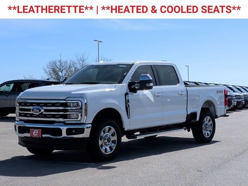 New 2026 Ford F250 Lariat w/ Chrome Package image 3