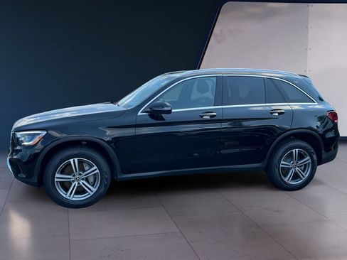 Certified 2022 Mercedes-Benz GLC 300 4MATIC image 2