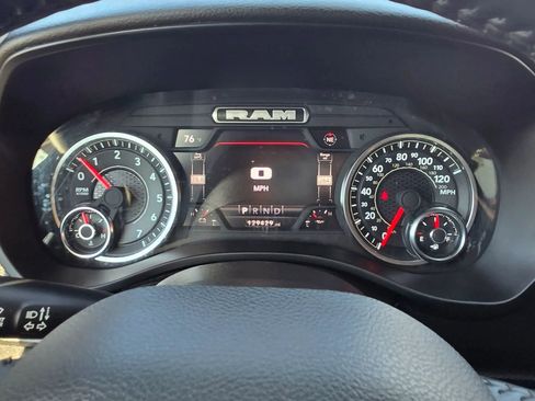 Used 2024 RAM 1500 Big Horn AWD/4WD image 14