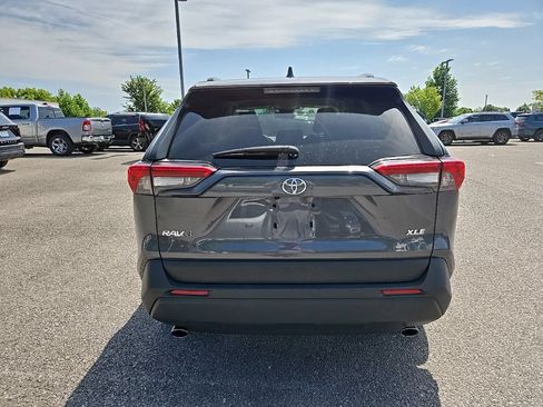 Used 2025 Toyota RAV4 XLE FWD image 6