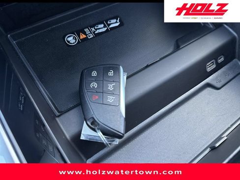 Certified 2025 Chevrolet Tahoe LT AWD/4WD image 32