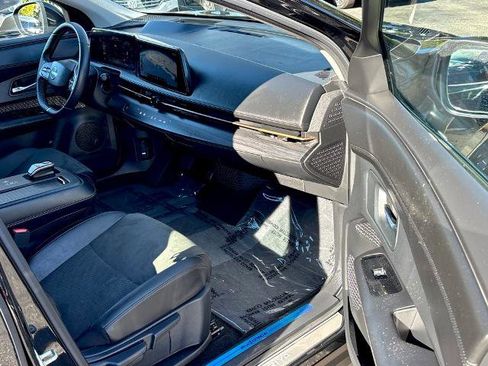 Certified 2024 Nissan Ariya AWD image 27